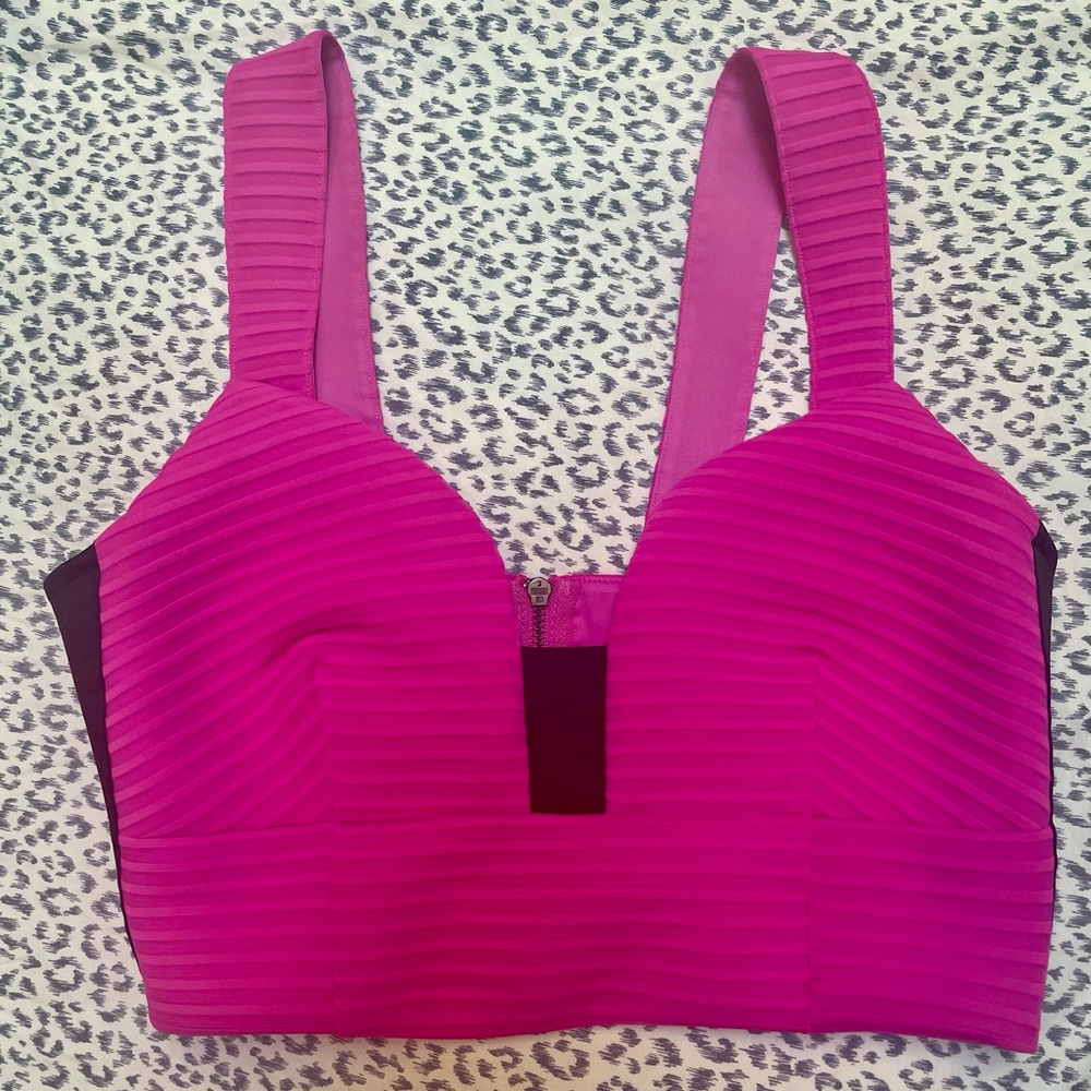 Express crop-top